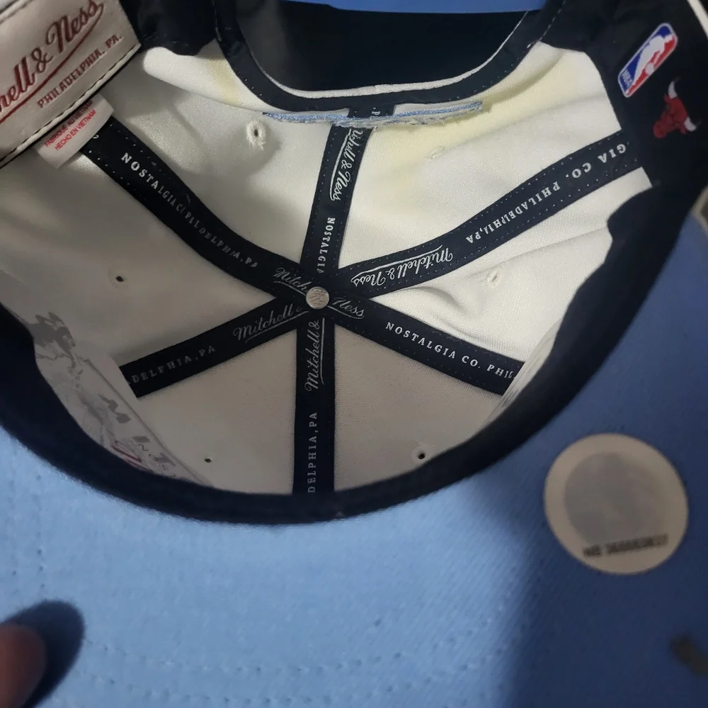 Snapbacks - Picture 6 of 14